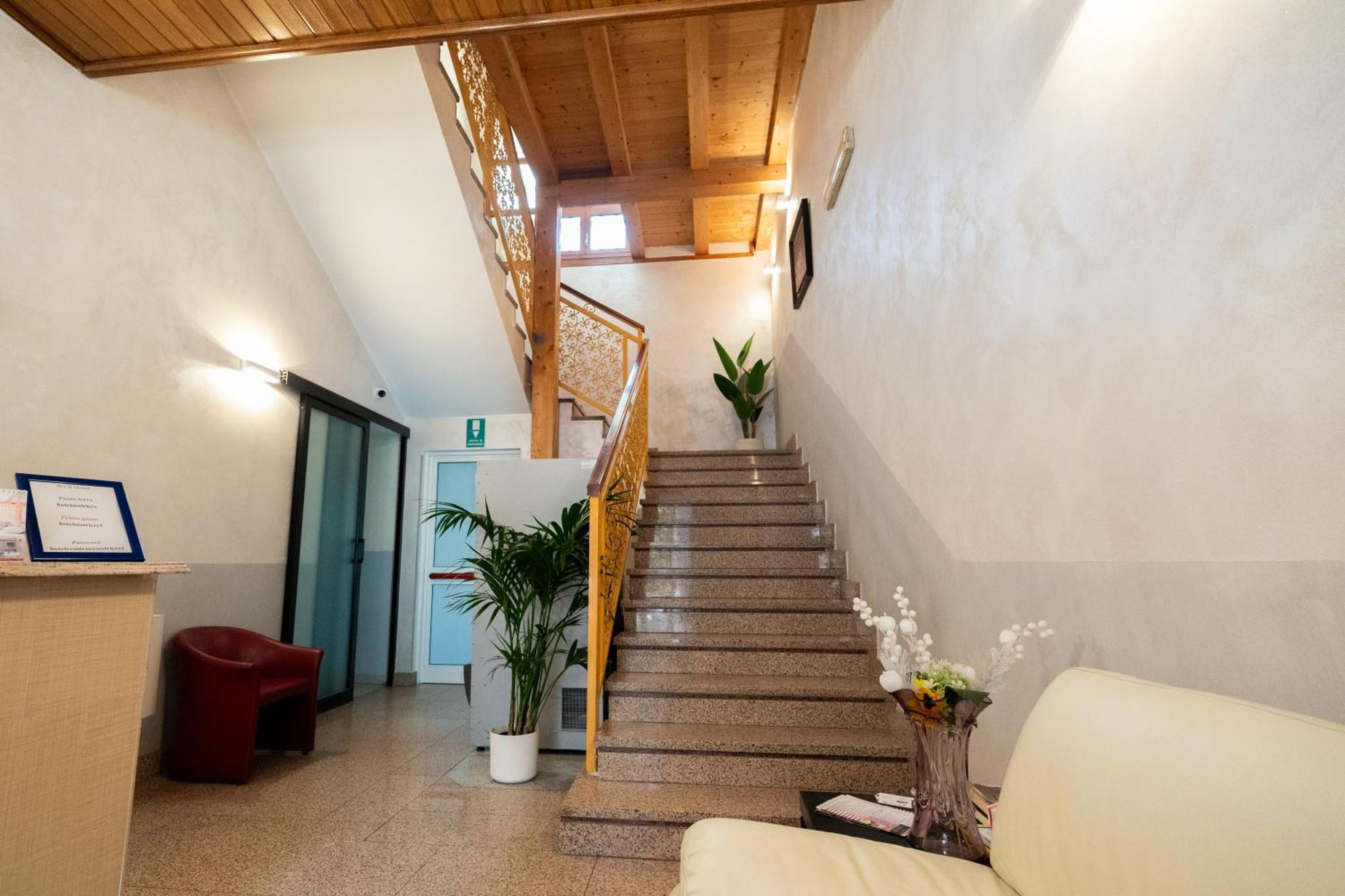 Hotel Residence Sestriere Moncalieri Eksteriør billede